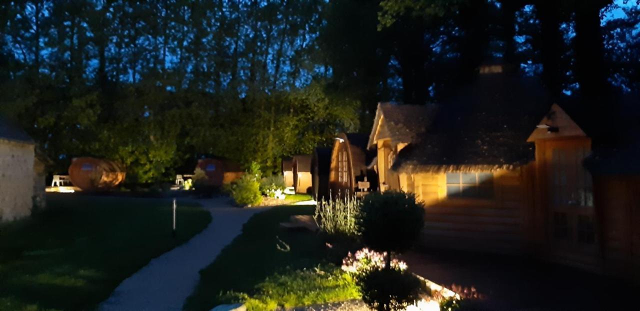 Tonn"O Loisirs Villa Servel Exterior foto